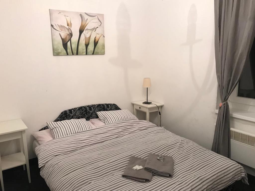 Penzion Restaurace U Helferu Libun Bagian luar foto