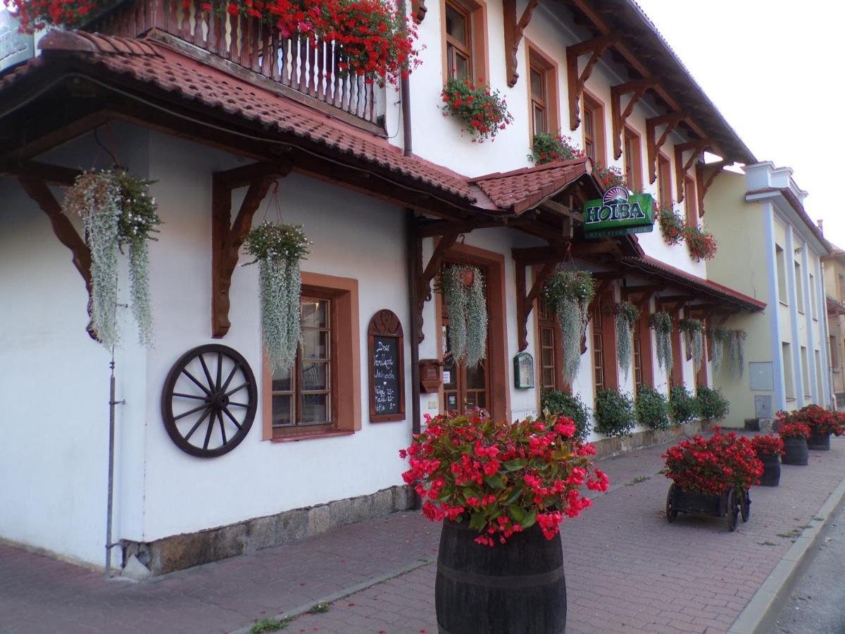 Penzion Restaurace U Helferu Libun Bagian luar foto