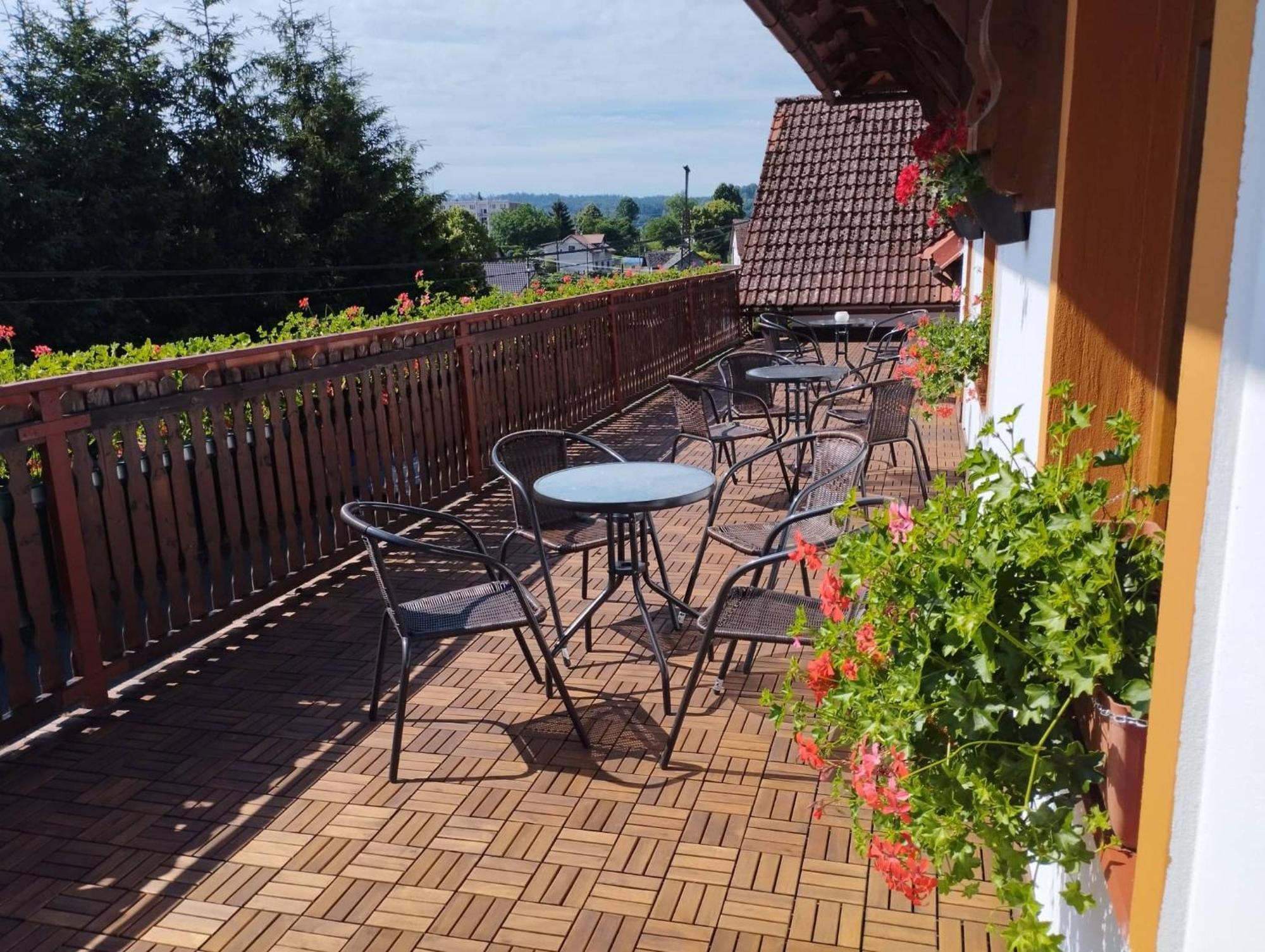 Penzion Restaurace U Helferu Libun Bagian luar foto
