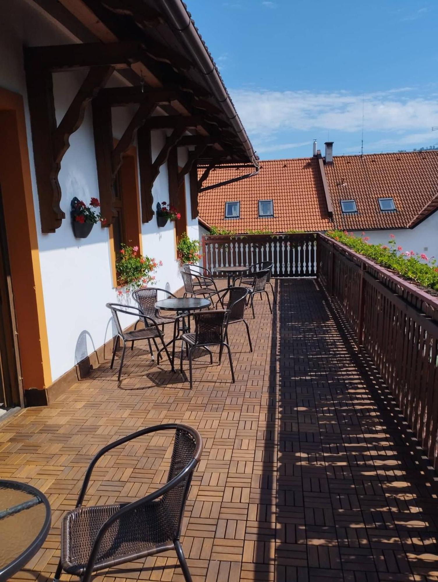 Penzion Restaurace U Helferu Libun Bagian luar foto